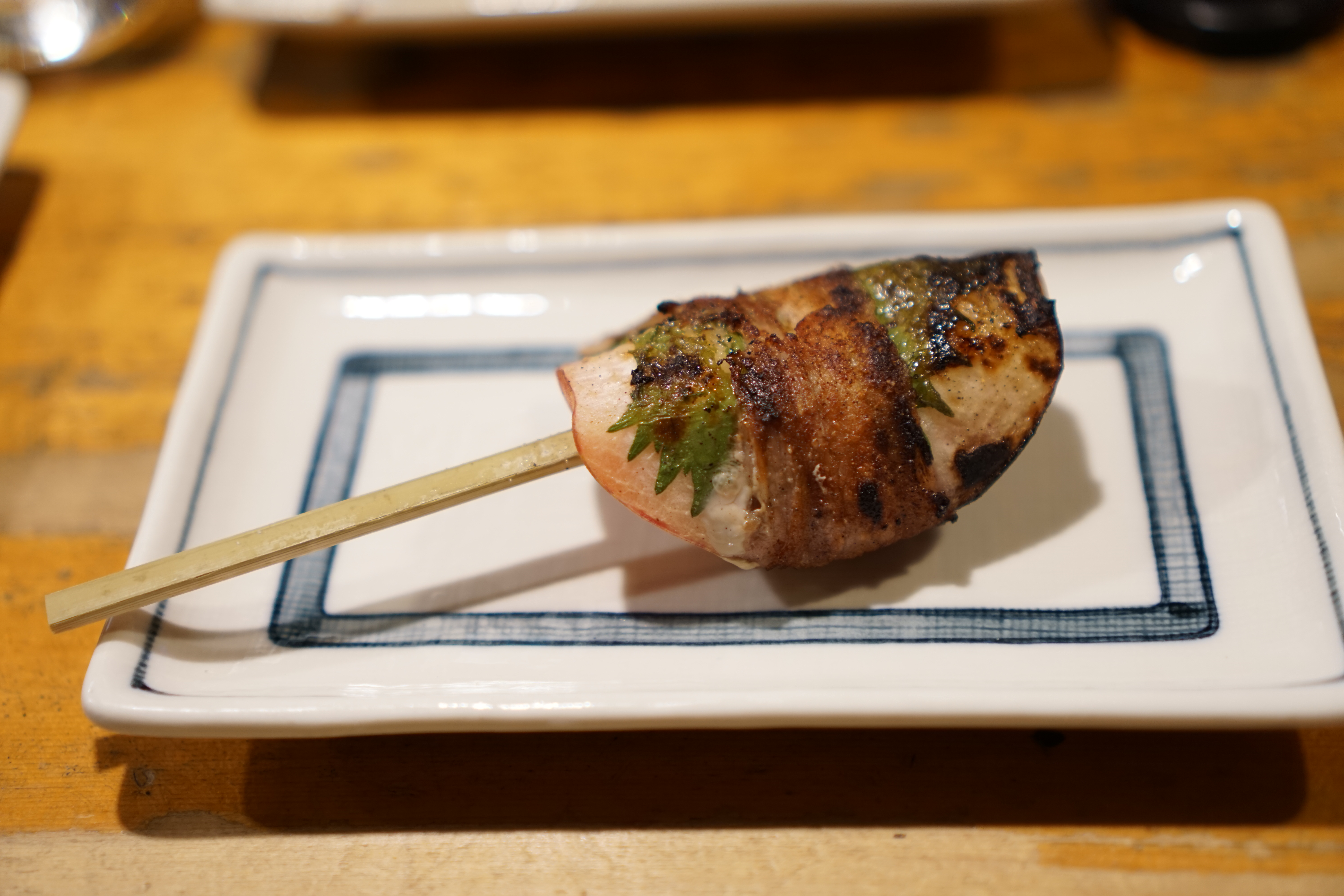 サムネイル 鳥じん 桃焼き